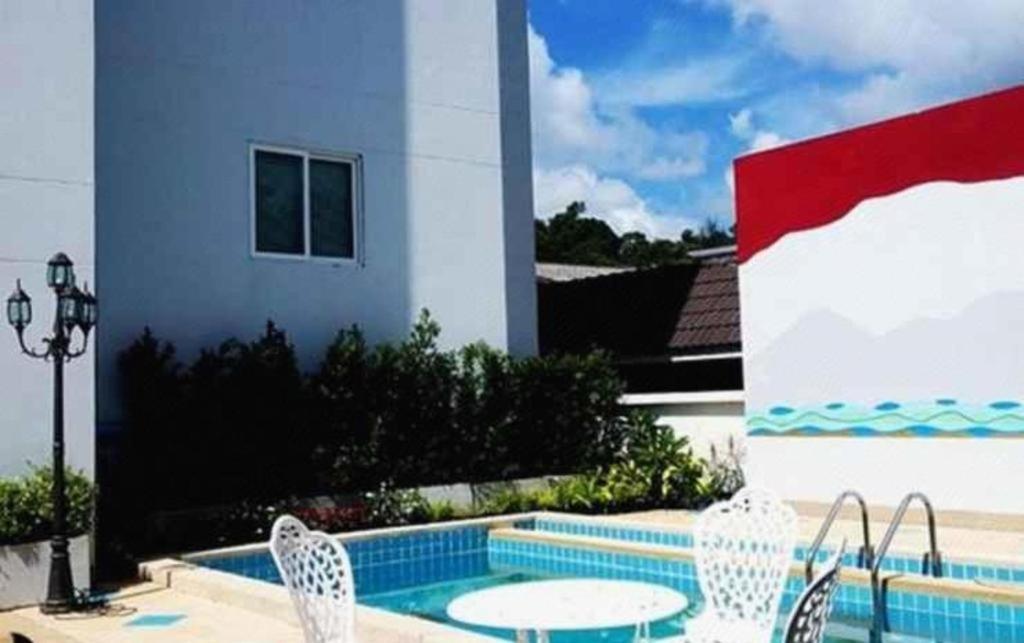 Hotel De Ratt Phuket Patong Exterior photo