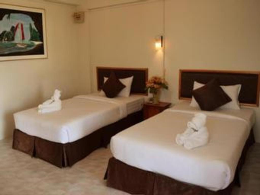 Hotel De Ratt Phuket Patong Exterior photo