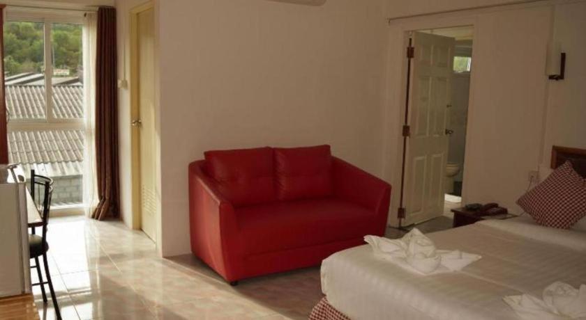 Hotel De Ratt Phuket Patong Exterior photo